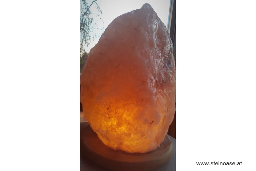 Salzkristall-Lampe  .... 7 - 8,9 kg